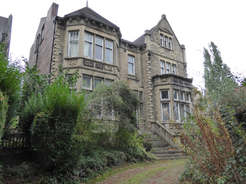 Harehills Avenue, Leeds, LS8 photo