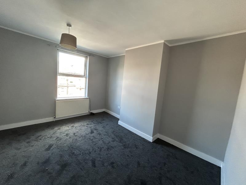 Compton Crescent, Harehills, LS9 photo