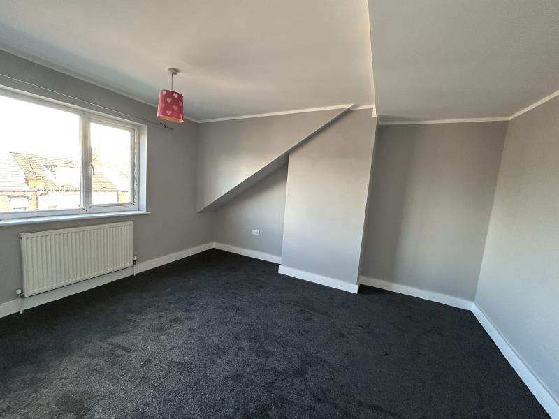 Compton Crescent, Harehills, LS9 photo