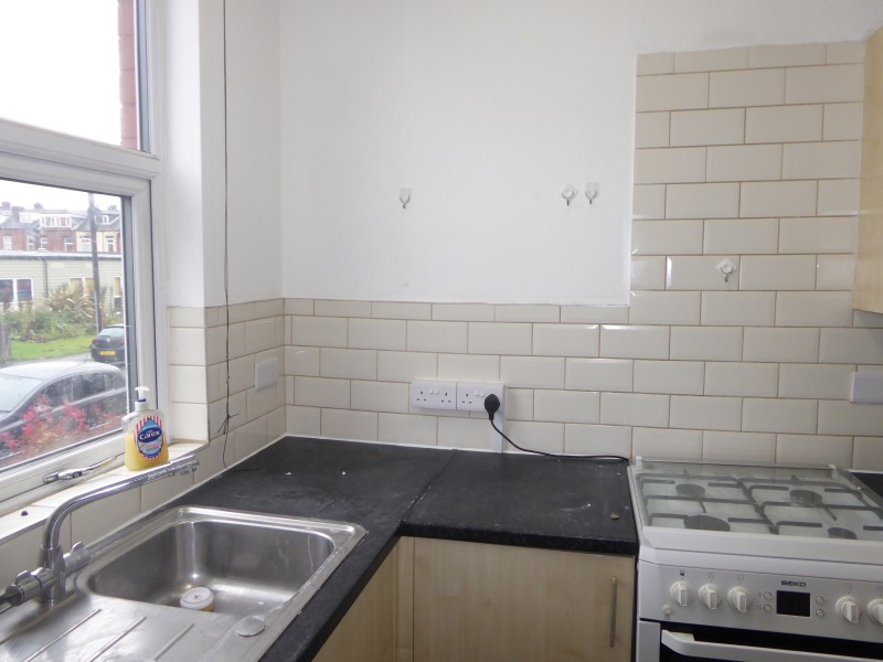 Raincliffe Road, East End Park, LS9 photo