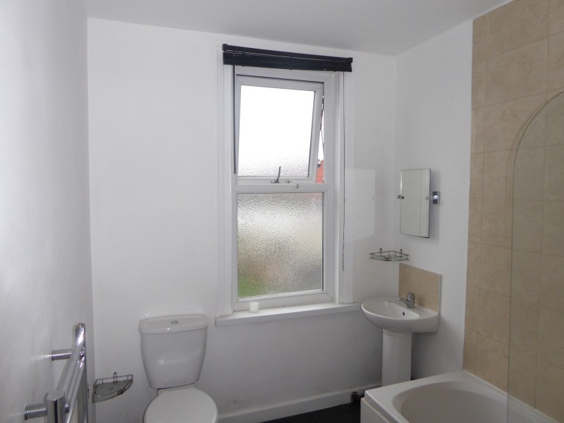 Raincliffe Road, East End Park, LS9 photo