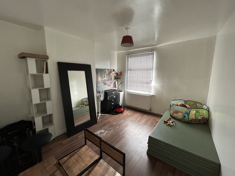 Garton Avenue, East End park, LS9 photo