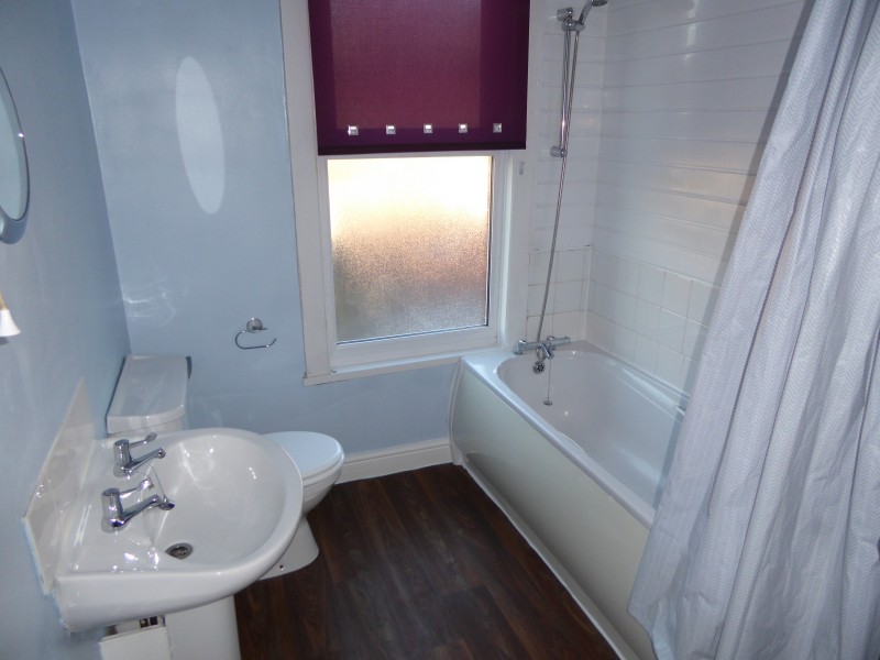 Darfield Place, Harehills, LS8 photo