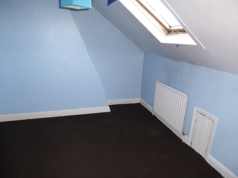 Darfield Place, Harehills, LS8 photo