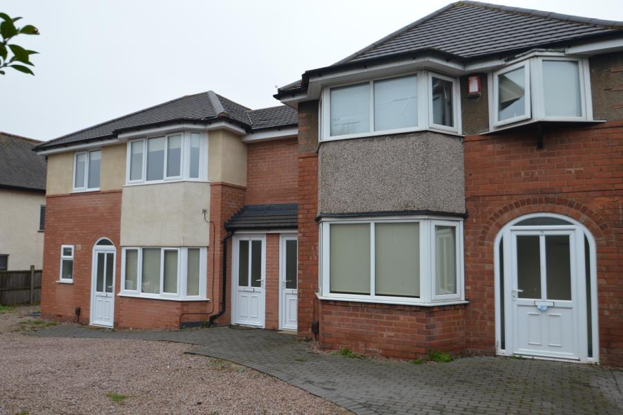 SELLY OAK, BIRMINGHAM, WEST MIDLANDS