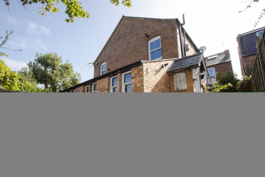 Greenfield Road, B17