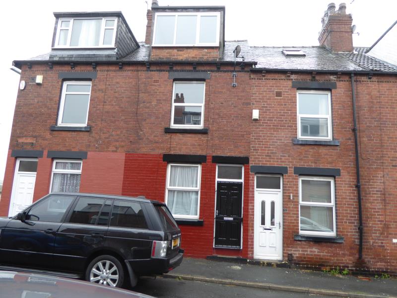 Ivy Crescent, East End Park, LS9 photo